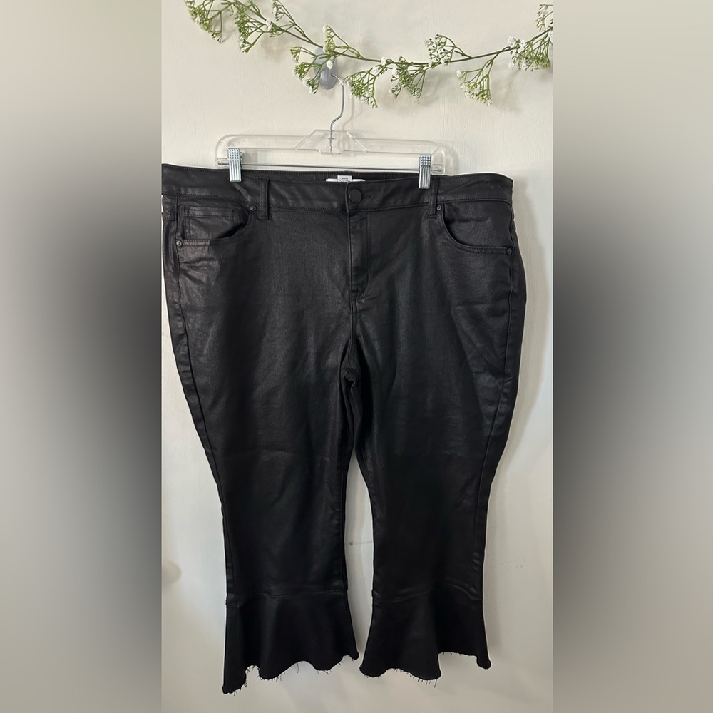 Lane Bryant | Coated Black Bell Hem Crop